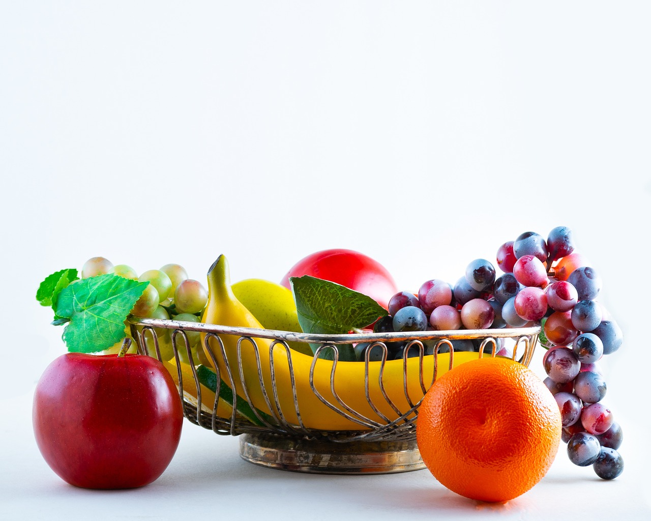 How to Draw a Bowl of Fruit: Step-By-Step Guide